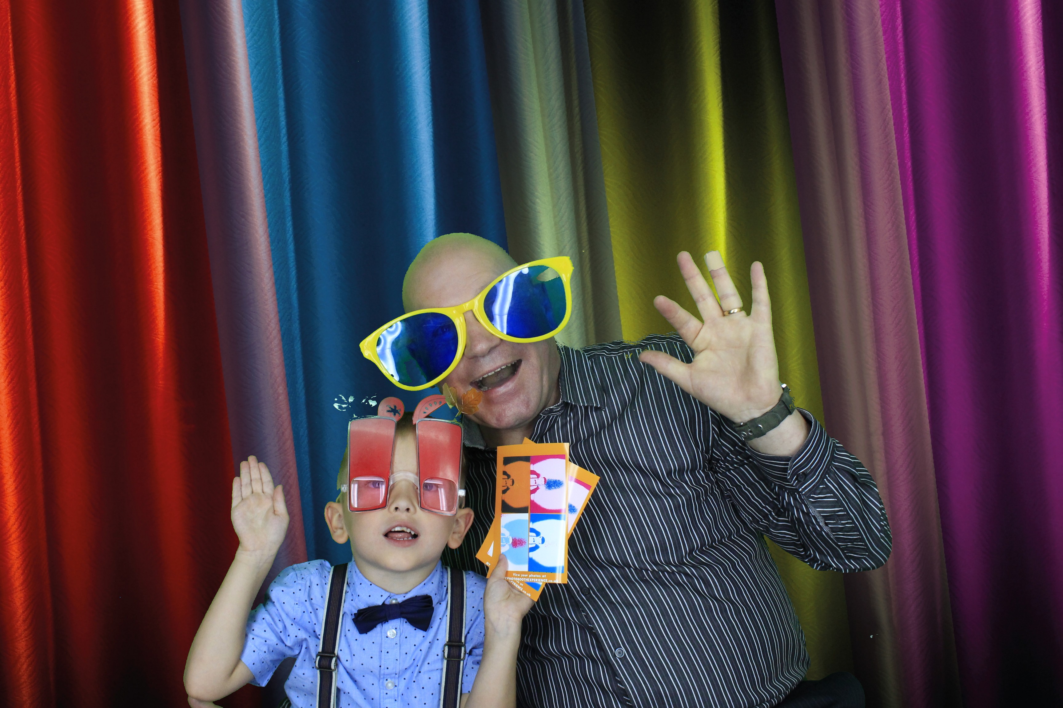 Lin's 60th Birthday | View more photos from the event at gallery.myphotoboothexperience.co.uk/u/MyPhotoBoothExperienceLtd/Lins-60th-Birthday